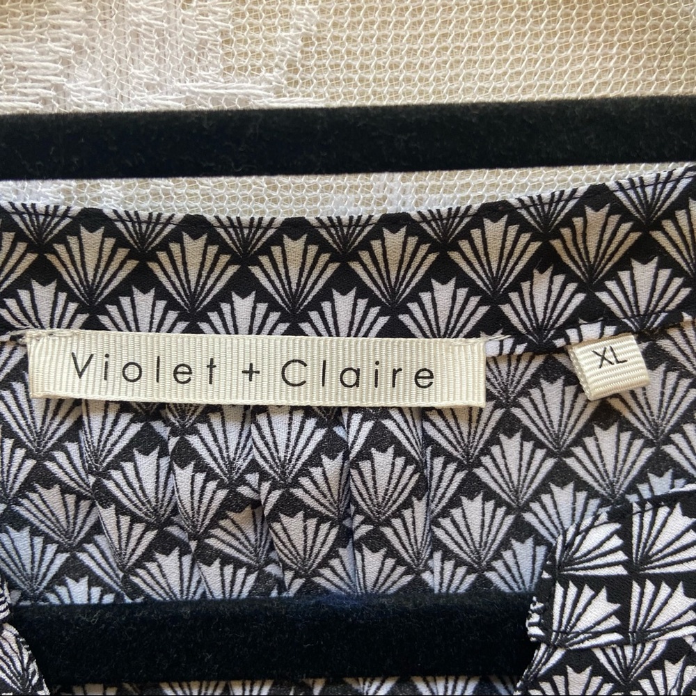 Violet + Claire Black & White Blouse Size XL - Picture 10 of 12